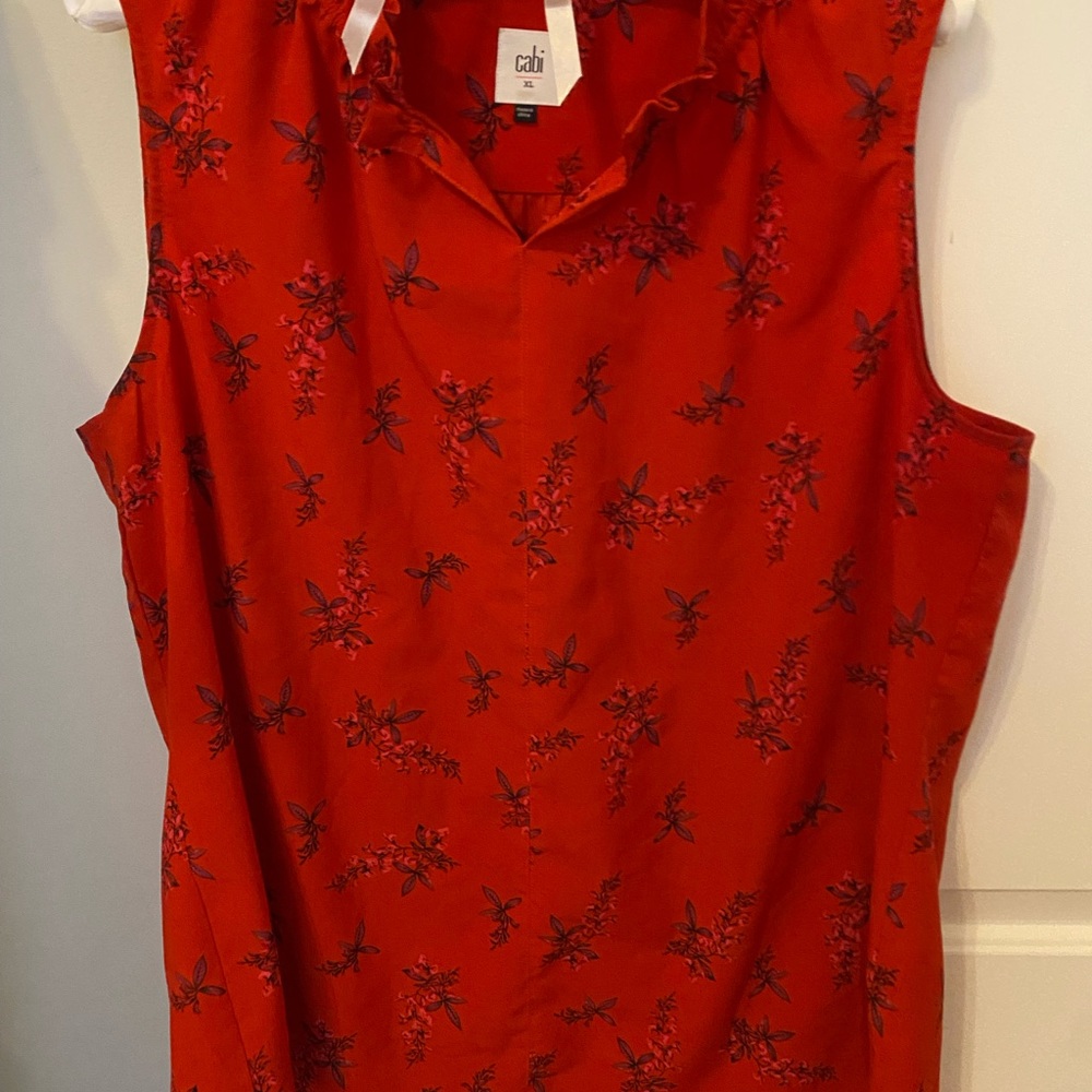 Red floral cabi top